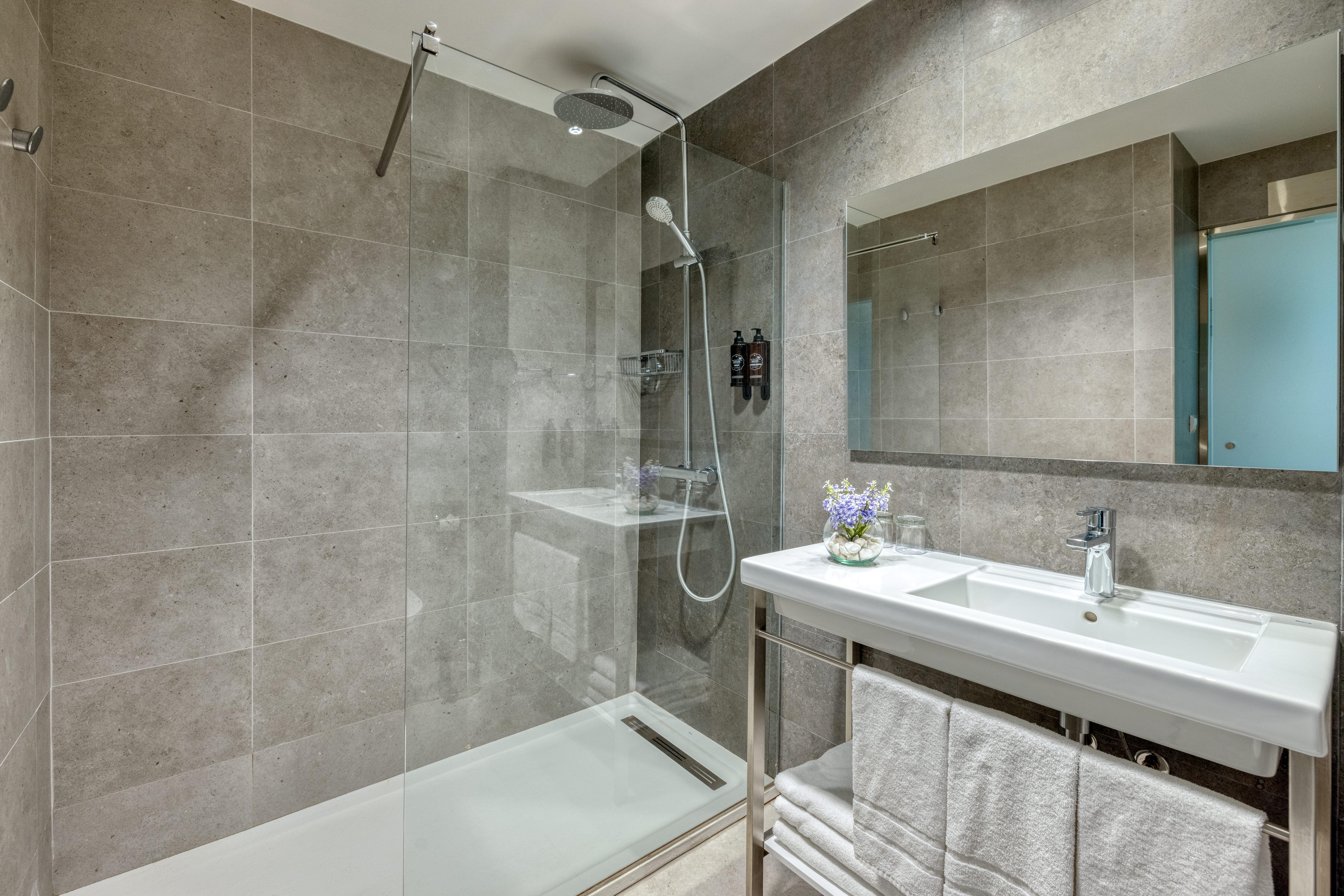 Virgen De Reyes Hotel 4*