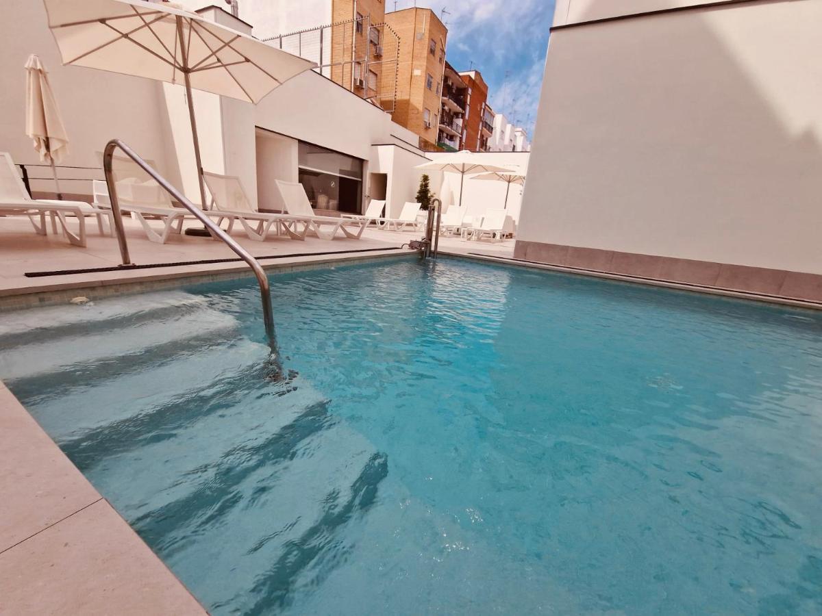 Hotel Virgen De Reyes Séville